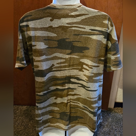 Carbon Copy tan cammo w/cute patches szL - Picture 7 of 8